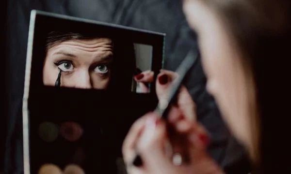 Gjør du disse fem vanlige eyeliner-feilene?